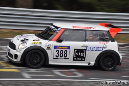Première manche du VLN 2012 au Nürburgring.