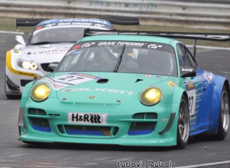 Pole position pour l'equipage Dumbreck-Henzler.