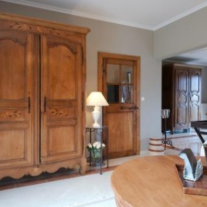 Ambiance moderne et meuble ancien Ambiance moderne et meuble ancien