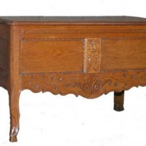 coffre en chene de mariage ( Normandie, fin 19eme siecle) coffre en chene de mariage ( Normandie, fin 19eme siecle)