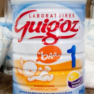 Guigoz, lait en poudre pour nourrissons 