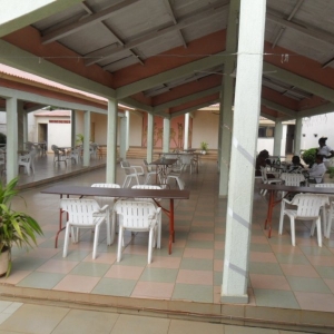 La salle pour individuels et pour banquets