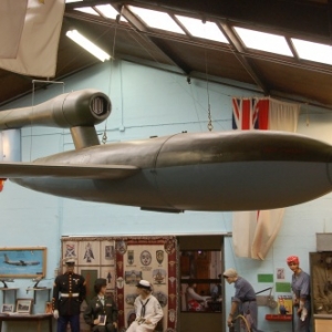V1