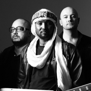 Rythmes de transe africains et gammes touarègues, avec © « Kel Assouf »