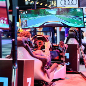 Testons notre conduite, au « Palais 6 » © « FEBIAC »