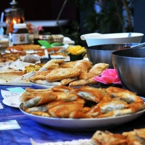 Les spécialités orientales du Marché méditerannéen, au « Palace » © « Cinemamed »/2019