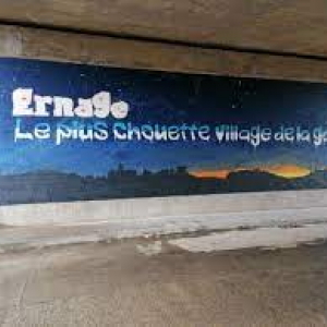 Fresque murale sous le chemin de fer © « Tour des Chais »