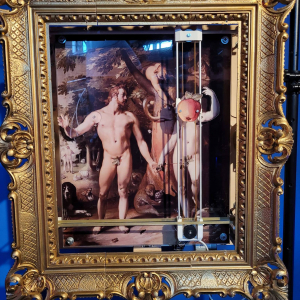 Donnons vie à une peinture classique, Adam et Eve pouvant s'activer © Photo : Murielle Lecocq