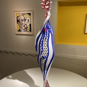 « Brushstroke Nude » (maquette)/146,1 x 36,8 x 33 cm/1992-2005 © The Roy Lichtenstein Foundation Coll./SABAM