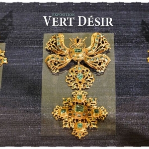 Demi-parure espagnole du XVIIè siècle © Château de Compiègne © Ph. : Thomas Cleerebaut/Province de Namur