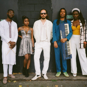 « Art Frique & Family »