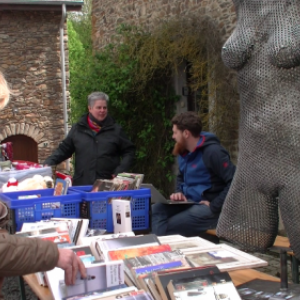 brocante de Buisson du 1er mai 2018 brocante de Buisson du 1er mai 2018