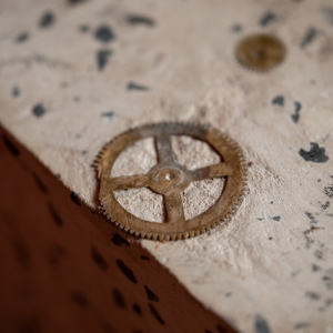 Gilles Clavareau, l'Artisan du Temps :  "concept horloger" : Eveline