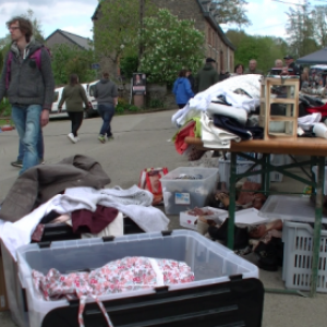 brocante de Buisson du 1er mai 2018 brocante de Buisson du 1er mai 2018