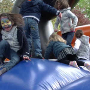 brocante de Buisson du 1er mai 2018 brocante de Buisson du 1er mai 2018