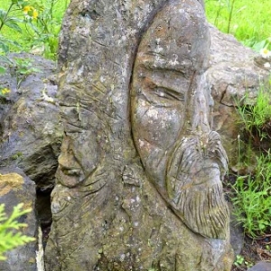 Engreux route des sculptures 9275 Engreux route des sculptures 9275