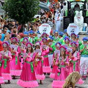 Carnaval du Soleil - 7952 Carnaval du Soleil - 7952