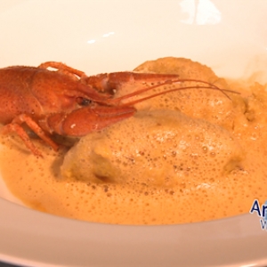 Polenta cremeuse au Beaufort et ecrevisses, par Jean-Michel Bouvier