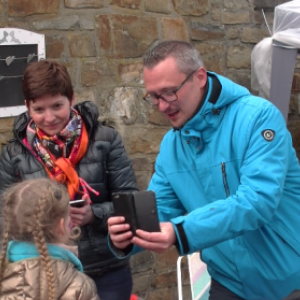 brocante de Buisson du 1er mai 2018 brocante de Buisson du 1er mai 2018