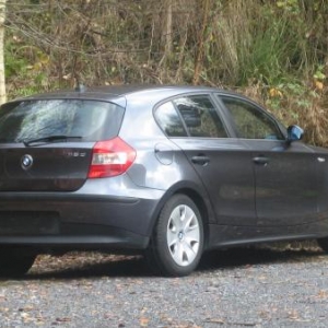 BMW 118d 2005...17500,00 eur TVAC...81000 Km...Clim... Photo2