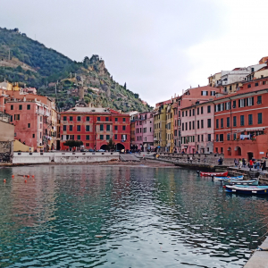 Noël à Riomaggiore ( photo : F. Detry ) Noël à Riomaggiore ( photo : F. Detry )