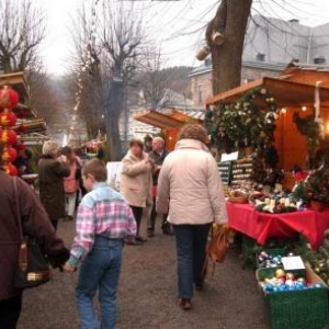 9-11/12 et 16-18/12 Marche de Noel 9-11/12 et 16-18/12 Marche de Noel