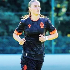 Emma Ernst a convaincu le staff du Standard Femina l’été dernier. ( ©jean-marie humartus ) Emma Ernst a convaincu le staff du Standard Femina l’été dernier. ( ©jean-marie humartus )