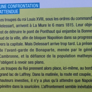 Une confrontation attendue entre le Roi Louis XVIII et Napoléon