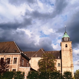 La Cathédrale et le parc du Châtelet