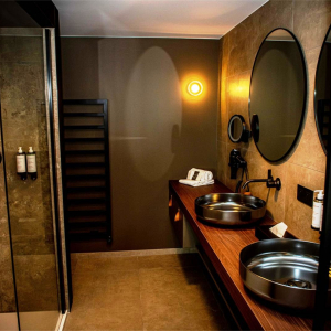 Une des suites du Roannay ( Photo : Labeye Philippe )