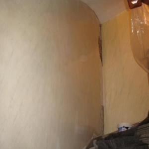 Decapage de l'angle (vue de loin)