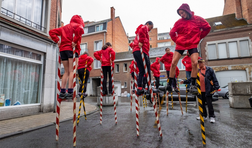 A droite, Manon Welschen & Lucie Grognard/03 septembre 2022 © Vincent Lorent © « L'Avenir »