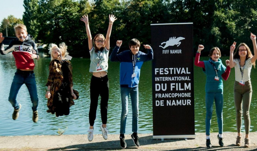 Face à l’ « Auberge de Jeunesse », la joie du « Jury Junior » 2018 © « Cinevox »