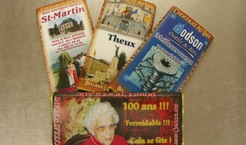 Tablettes de chocolat et mignonnettes personnalisées