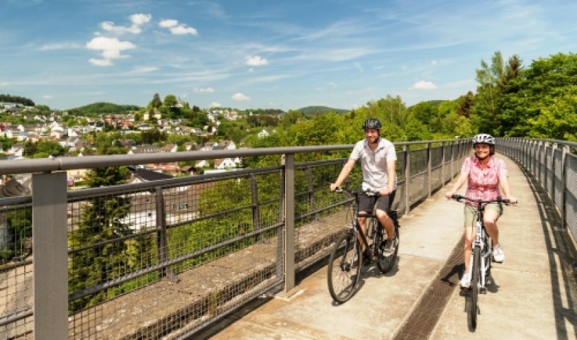 Randonnee cycliste ( Photo Eifel Tourismus ) 