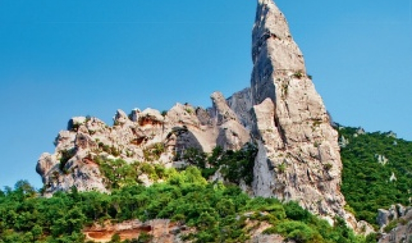 Sardaigne Guide Lonely Planet. Sardaigne Guide Lonely Planet.