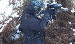 Joueur de paintball en action (ardennesBall)