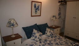 chambre a coucher avec lit deux personnes